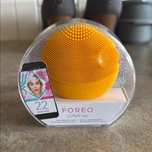 Foreo Luna Fofo Facial Cleansing Brush - Yellow